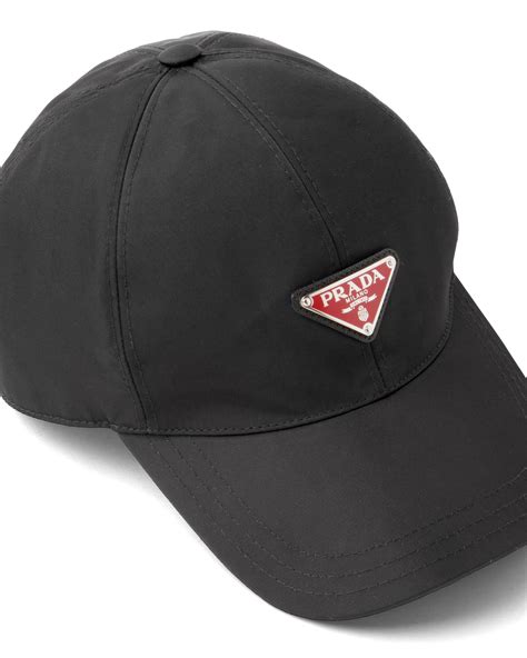 cappello prada outlet